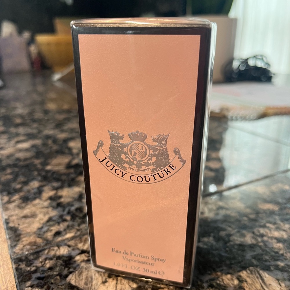 Juicy couture perfume